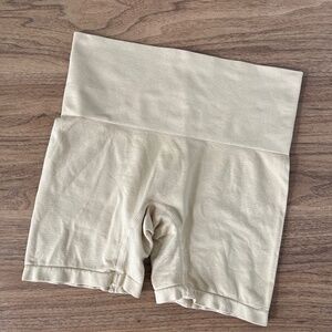 Jockey Shape wear, size Small